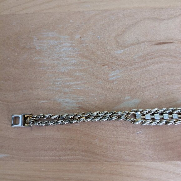 Gold Tone White Red Small Stone Bracelet Two Strand Preppy Classic Quiet Luxury - Picture 6 of 11